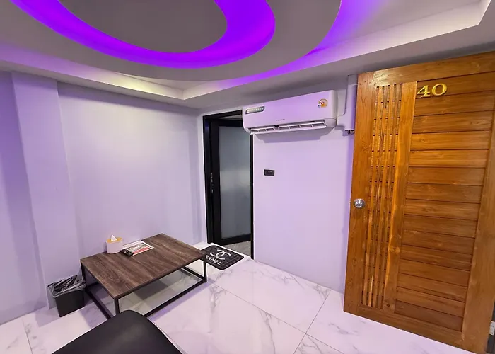 Hostel Bankhunchang บ้านขุนช้างห้องพักรายวันรามคำแหง